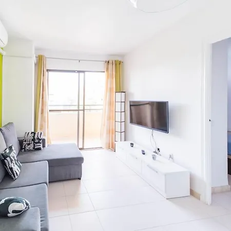 Expoholidays - Geminis I Apartment